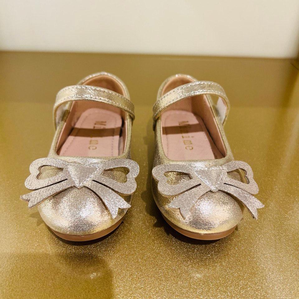 Sparkling Bow Accent Shoes