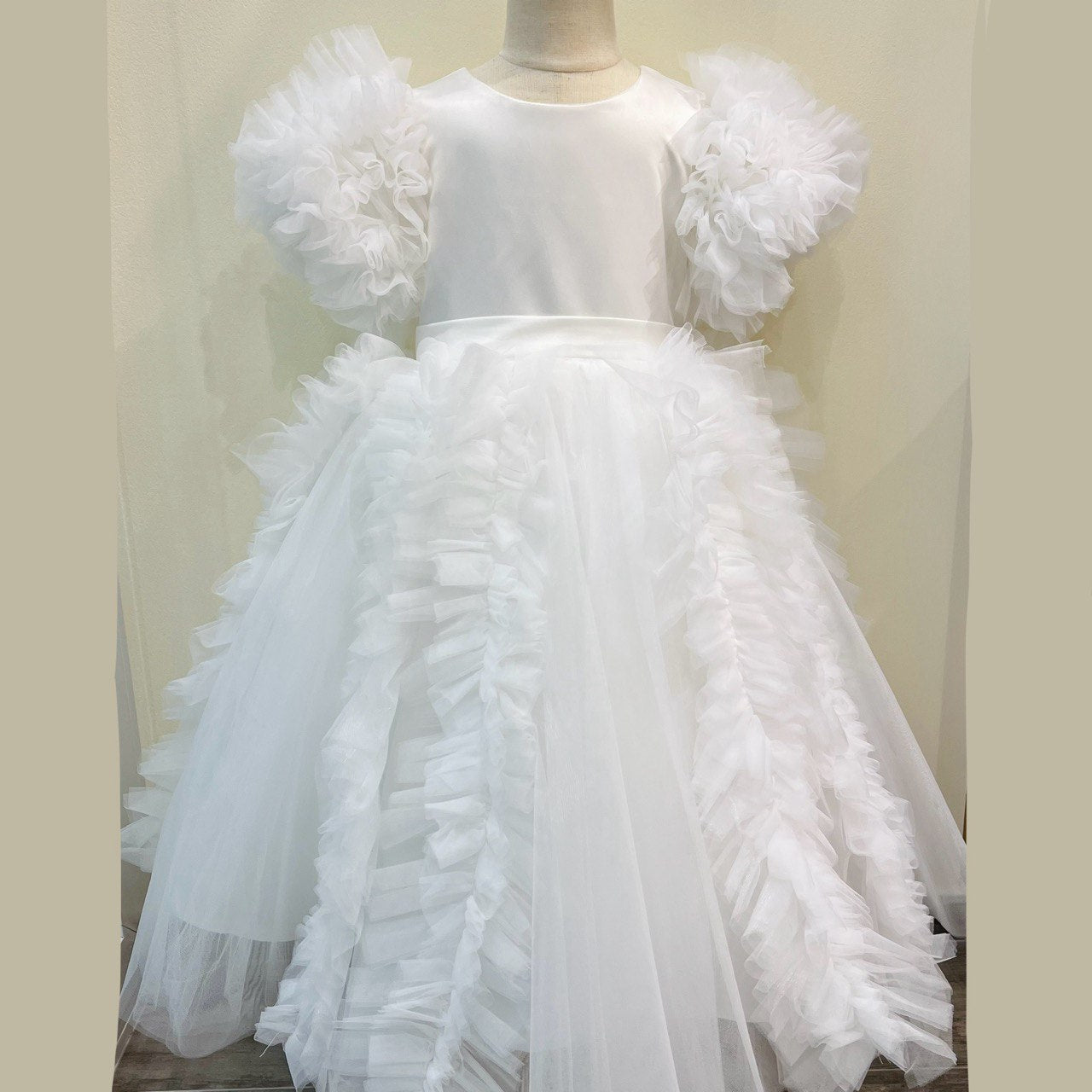 Cloud White Ruffle Sleeve Dress – Dreamy Angel Look