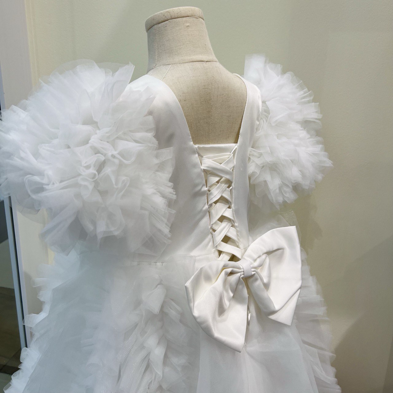 Cloud White Ruffle Sleeve Dress – Dreamy Angel Look