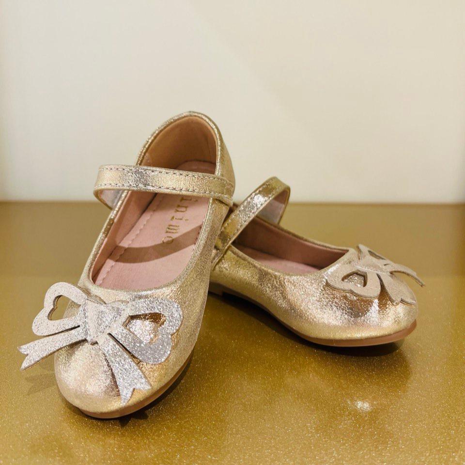 Sparkling Bow Accent Shoes