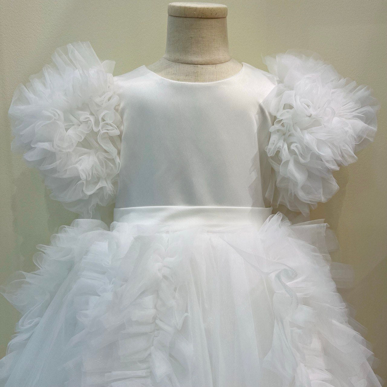 Cloud White Ruffle Sleeve Dress – Dreamy Angel Look